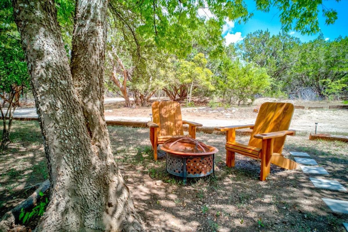 Relaxing Alpaca Ranch Mins From Downtown Wimberley Villa Exteriör bild