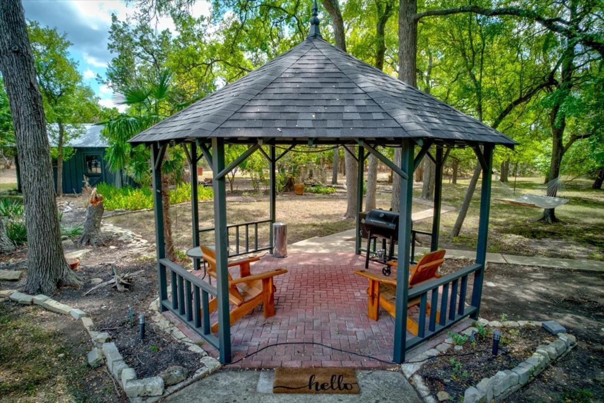 Relaxing Alpaca Ranch Mins From Downtown Wimberley Villa Exteriör bild