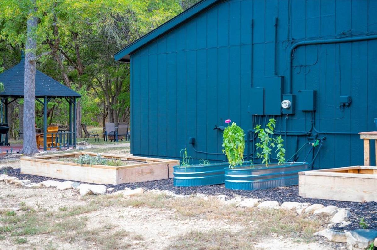 Relaxing Alpaca Ranch Mins From Downtown Wimberley Villa Exteriör bild